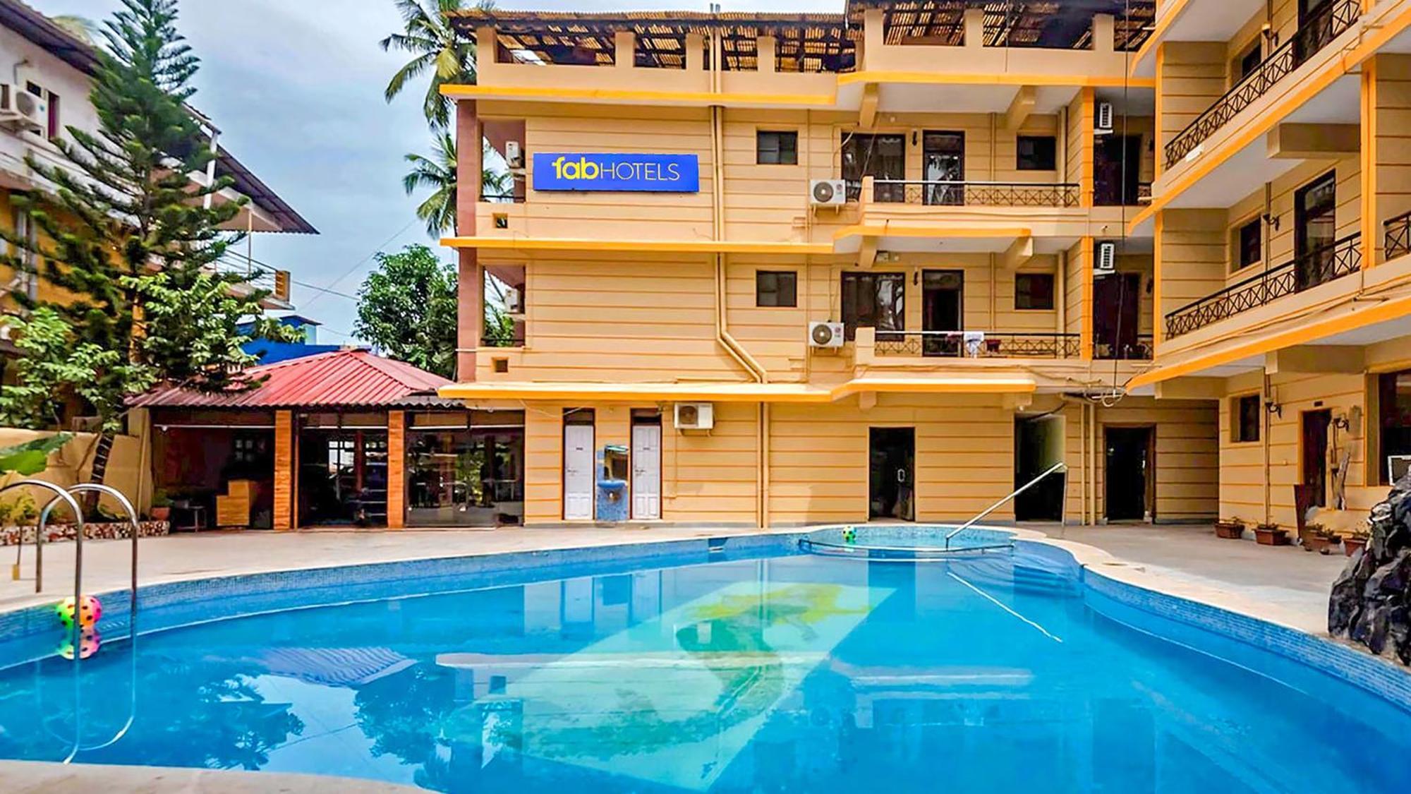 Fabhotel Kris Resort - Nr Calangute Beach Zewnętrze zdjęcie